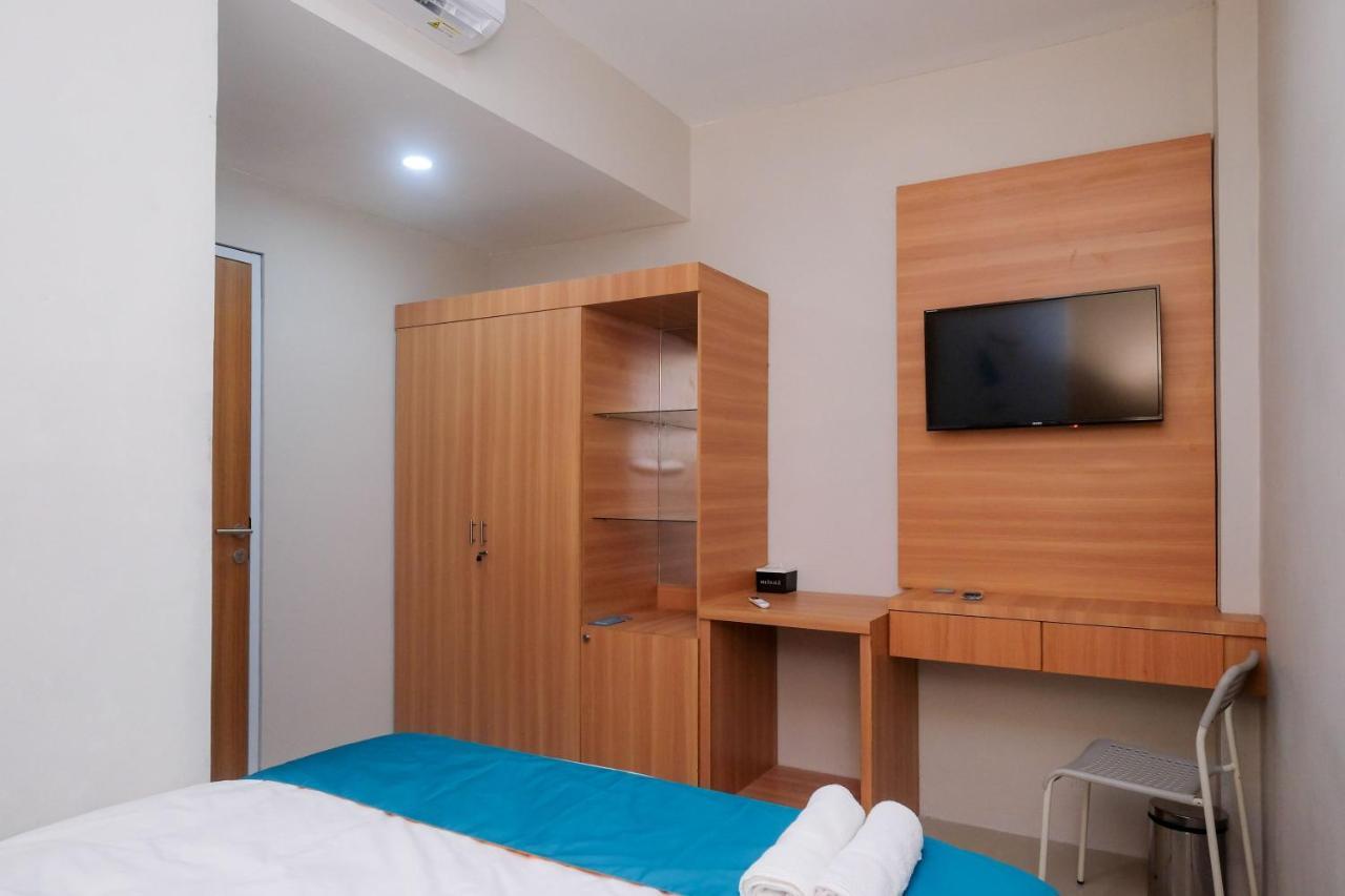 Sans Hotel Tiga Putri Semarang By Reddoorz Εξωτερικό φωτογραφία